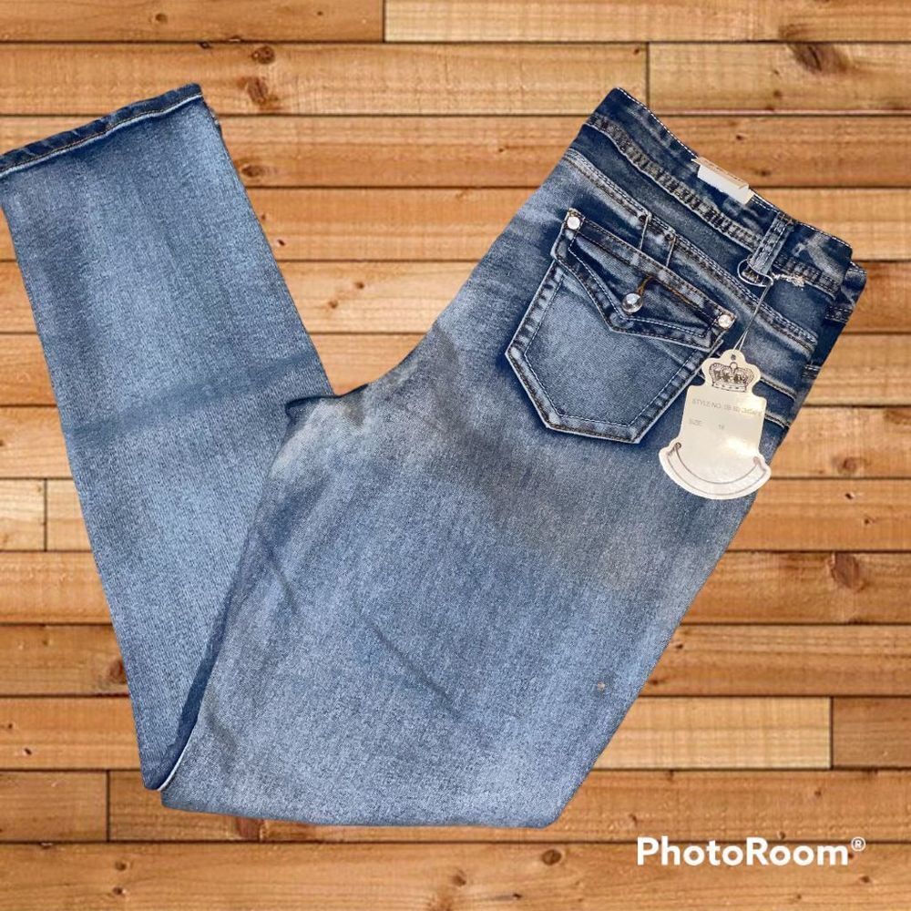 NWT DB Deep Blue Rhinestone Embellished Skinny Stretch Jeans